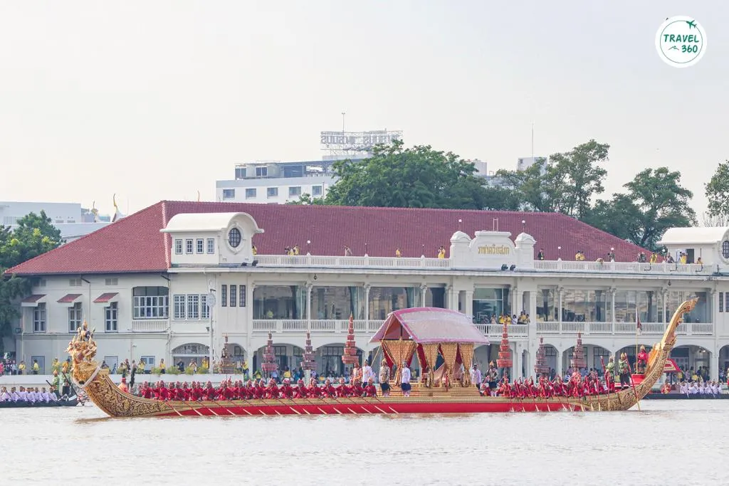 เรือพระที่นั่งนารายณ์ทรงสุบรรณ รัชกาลที่ ๙