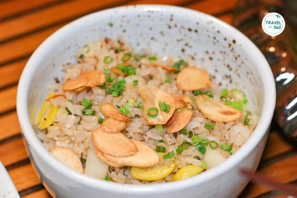 Fried Brown Rice with Salted Fish